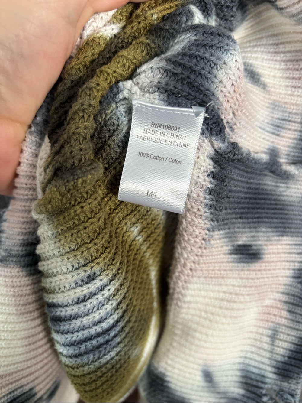 Young Fabulous & Broke Distressed Tie-Dye V-Neck Tunic Sweater - Picture 5 of 7